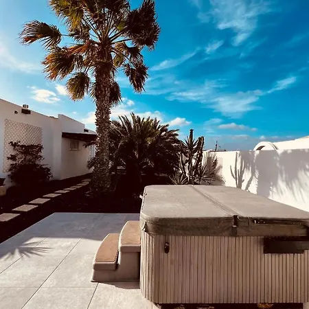 Willa Casa Alizee, Heated Pool, Hot Tub Playa Blanca  Zewnętrze zdjęcie